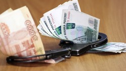Белгородец попытался дать 30 тысяч рублей в качестве взятки полицейскому
