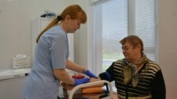 Удобно и доступно. Врачи провели медицинское обследование жителей Погореловки