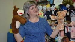 Жизнь за ширмой. Лариса Буркова развивает кукольный театр