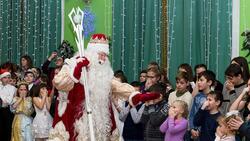 Более 300 детей собрались на первой губернаторской ёлке в Белгороде 25 декабря