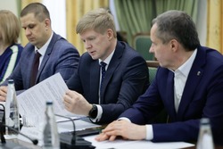 Вячеслав Гладков: подписали соглашения об условиях деятельности в СЭЗ с пятью предприятиями