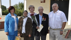 Житель корочанского села пришёл на избирательный участок в день рождения