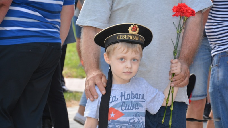 Стелла морякам