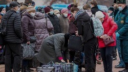 Белгородские власти помогут найти работу приезжим жителям ЛДНР и Украины 