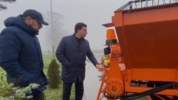 Глава Корочанского района провёл смотр коммунальной техники