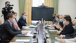 Вячеслав Гладков намерен составить план работы по отраслям общественных организаций