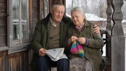 Более 2,7 тыс. белгородских семей получили в 2025 году выплаты к юбилеям супружеской жизни 