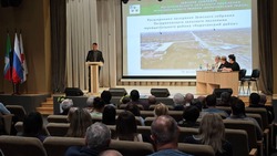 Корочанские власти провели встречу с жителями Погореловского сельского поселения