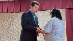 Глава муниципалитета передал Орден мужества родным погибшего в СВО корочанца