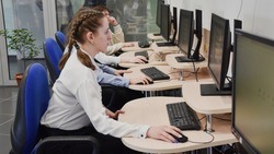 Школьники Белгородской области смогут записаться на курсы программирования «Код будущего»