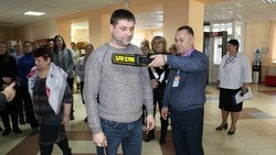 Максимально реальные условия. Родителей выпускников познакомили с процедурой сдачи ЕГЭ