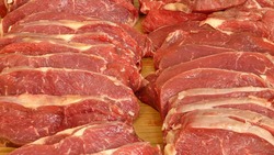 Китай заинтересовался поставками мяса со свинокомплекса «Короча»