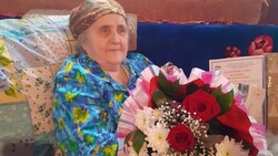 Лучшая бабушка Корочанского района отметила 90-й День рождения