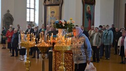 День города в Короче начался с литургии в храме Рождества Пресвятой Богородицы