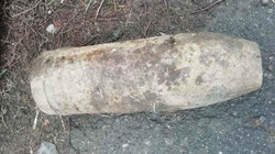 Очевидец обнаружил артиллерийский снаряд в селе Мелихово