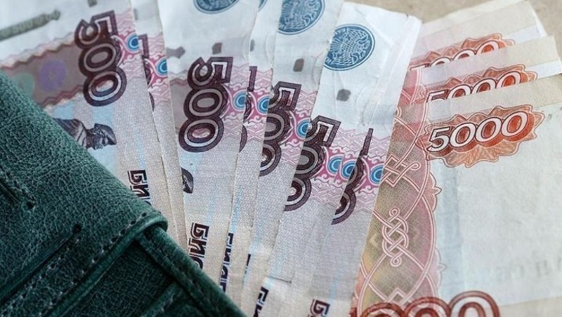 Вячеслав Гладков проинформировал о выплатах в 10 и 15 тыс. рублей для пострадавших жителей региона