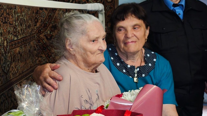 Жительница села Шляхово Корочанского района отметила 100-летний юбилей