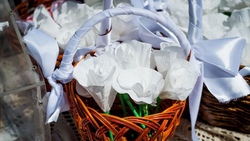 Корочанские школьники присоединились к ежегодной благотворительной акции «Белый цветок»