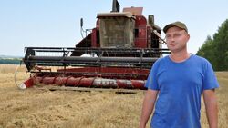 Работа в поле — моя жизнь. Какие зерновые культуры выращивает корочанец Александр Комардин