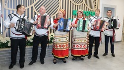 Народным традициям крепнуть и жить