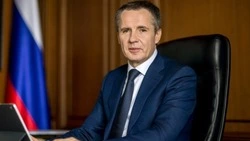 Вячеслав Гладков предложил отказаться от проведения последних звонков и выпускных в ресторанах