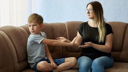 Акцент на плюсах. Как подростку привыкнуть к новому коллективу и высокой учебной нагрузке