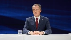 Принимать решения вместе. Вячеслав Гладков во время прямой линии ответил на вопросы жителей региона