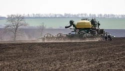 Вячеслав Гладков заслушал доклад о начале весенне-полевых работ в Белгородской области