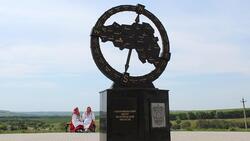 Скульптура «Географический центр» вошла в туристическое золотое кольцо региона