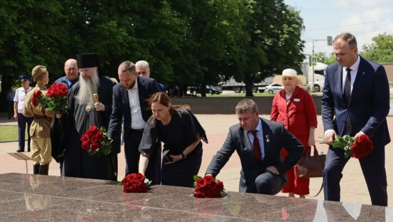 Александр Шуваев: В регионе прошла церемония перезахоронения останков бойцов Красной армии