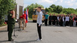 Вторая смена школьников успешно освоила программу военно-патриотических сборов