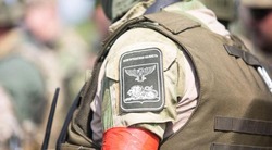 Вячеслав Гладков – начинаем выдачу летней формы отрядам самообороны 