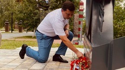 Николай Нестеров принял участие в торжественном открытии памятной стелы воинам-десантникам 