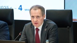Вячеслав Гладков: «Ищем решение по уменьшению количества автомобилей в особо обстреливаемых районах»
