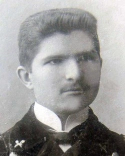 Выпускники Корочанской Александровской гимназии. Василий Потапов рассказал о жизни и судьбе учеников