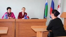 Депутат Белгородской областной Думы провела в Короче приём граждан