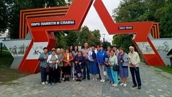 Жители Проходенского сельского поселения побывали в Короче с экскурсией