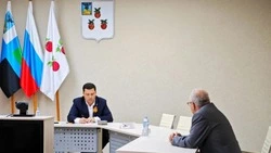 Николай Нестеров провёл личный приём граждан в Короче